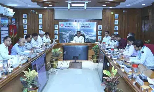 Jalandhar: समिति ने हिंदी को आधिकारिक भाषा के रूप में बढ़ावा देने पर जोर दिया Jalandhar: समिति ने हिंदी को आधिकारिक भाषा के रूप में बढ़ावा देने पर जोर दिया