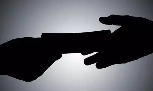 Bihar : रिश्वत मांगने पर महिला पुलिस अधिकारी निलंबित