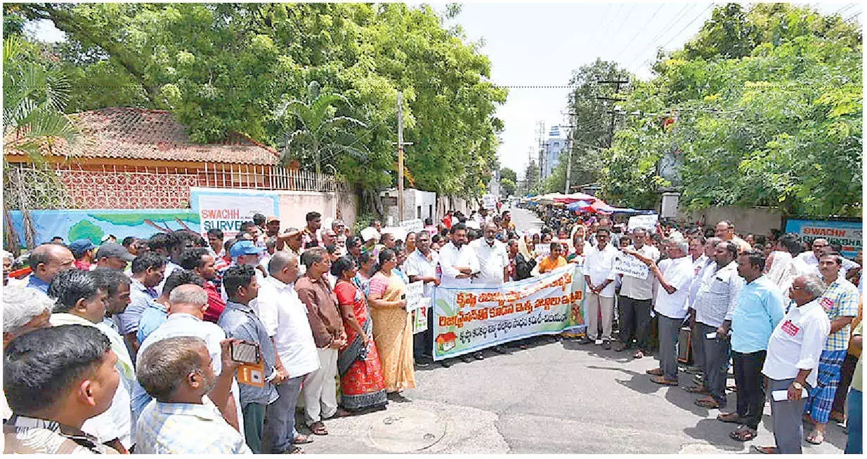 Andhra: पंजीकृत मकान के दस्तावेज, छत परिवर्तन अधिकार की मांग