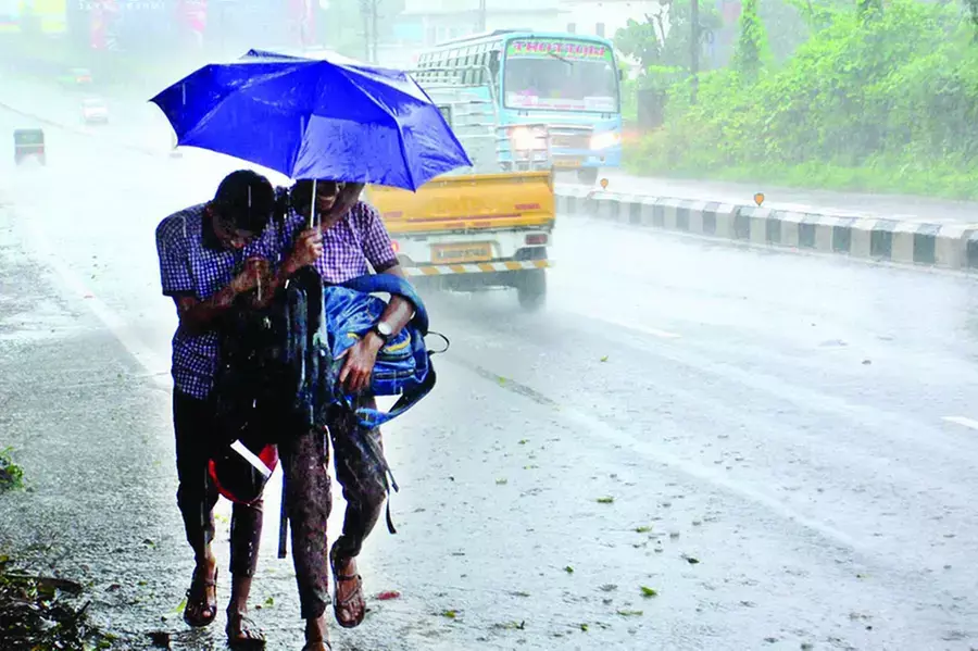 पथानामथिट्टा में 21 स्कूलों, कुट्टनाड में 2 पंचायतों में मंगलवार को छुट्टी