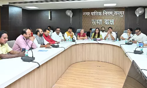 रायपुर शहर में जल भराव की समस्या दूर करने मेयर मीनल चौबे की अभिनव पहल
