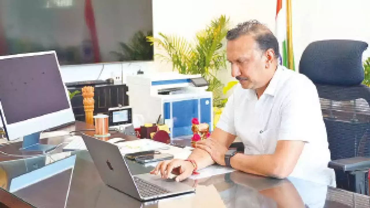 Telangana: बिजली की मांग बढ़ने पर बिजली अधिकारी सतर्क