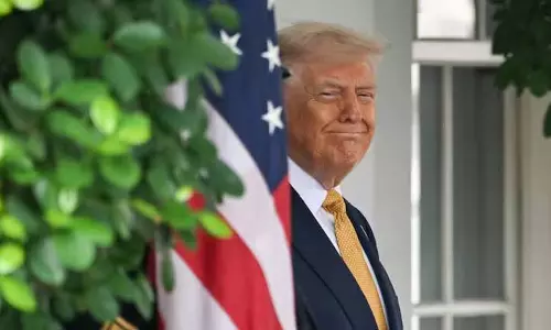Trump ने कहा कि उन्होंने एपस्टीन के द्वीप पर जाने का निमंत्रण ठुकरा दिया। Trump ने कहा कि उन्होंने एपस्टीन के द्वीप पर जाने का निमंत्रण ठुकरा दिया।