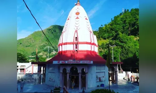 श्री बुड्ढा अमरनाथ जी यात्रा का पहला जत्था Poonch पहुंचा श्री बुड्ढा अमरनाथ जी यात्रा का पहला जत्था Poonch पहुंचा
