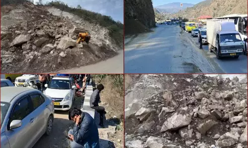Mandi: मनाली फोरलेन पर आवागमन ठप, बारिश से फंसे यात्री और वाहन