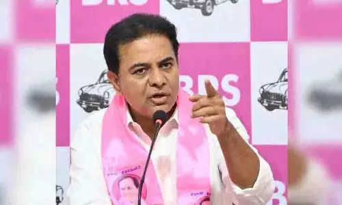 कांग्रेस 42% आरक्षण के नाम पर पिछड़े वर्गों को गुमराह कर रही: KTR