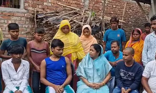 Malda से 7 प्रवासी श्रमिक घर लौटे Malda से 7 प्रवासी श्रमिक घर लौटे