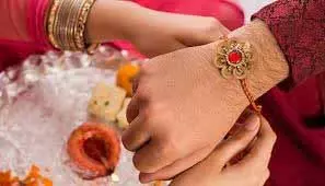 Raksha Bandhan 2025: रक्षा बंधन की तारीख को लेकर अपनी उलझनें दूर करें Raksha Bandhan 2025: रक्षा बंधन की तारीख को लेकर अपनी उलझनें दूर करें