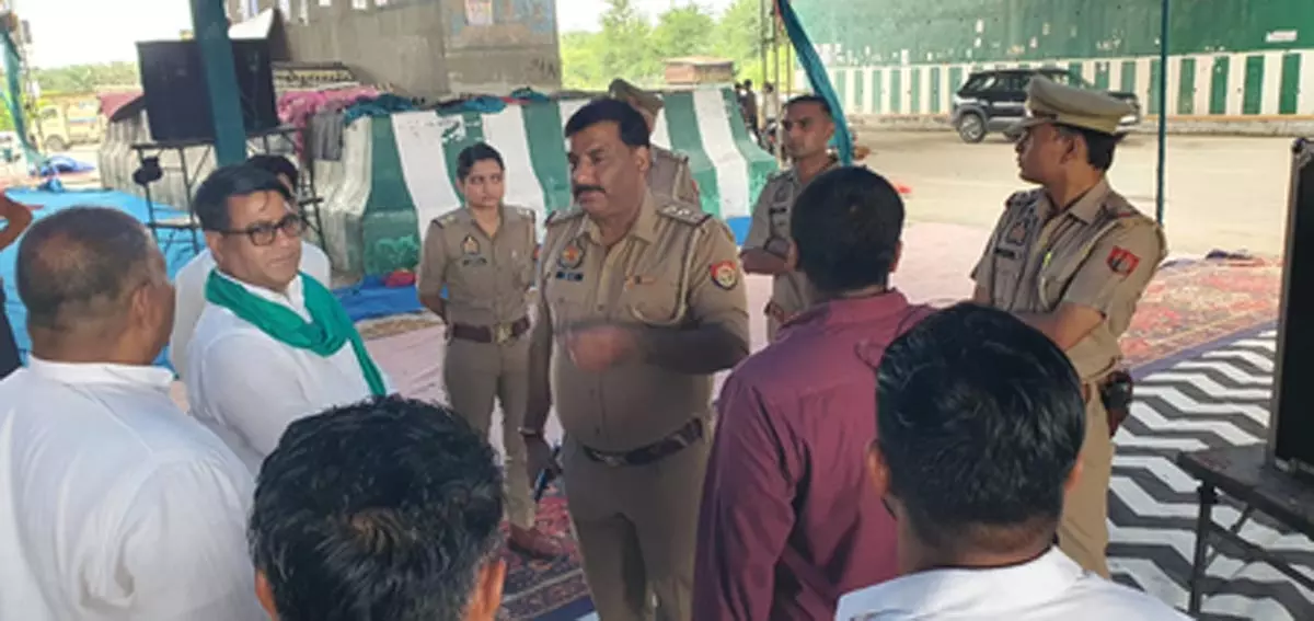 किसानों की महापंचायत, कई क्षेत्रों में डायवर्जन लागू किसानों की महापंचायत, कई क्षेत्रों में डायवर्जन लागू