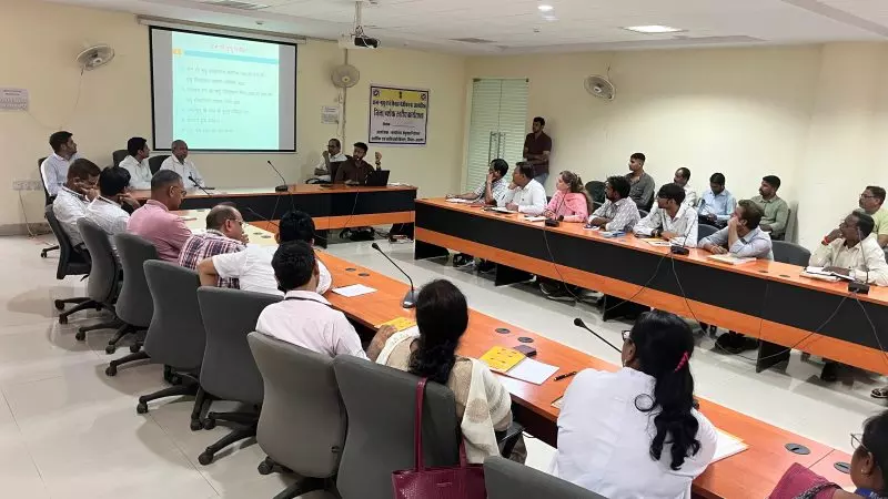 Jaipur: अनुप्रति योजना की समीक्षा में उभरे सुधार के बिंदु, जागरूकता और नतीजों पर विशेष ध्यान Jaipur: अनुप्रति योजना की समीक्षा में उभरे सुधार के बिंदु, जागरूकता और नतीजों पर विशेष ध्यान