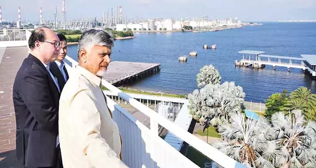 CM Chandrababu : बंदरगाहों के पास औद्योगिक लॉजिस्टिक्स कॉरिडोर CM Chandrababu : बंदरगाहों के पास औद्योगिक लॉजिस्टिक्स कॉरिडोर