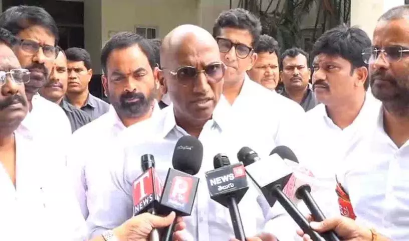 रेवंत रेड्डी के पद छोड़ने तक कानून-व्यवस्था बहाल नहीं होगी: आरएस प्रवीण कुमार रेवंत रेड्डी के पद छोड़ने तक कानून-व्यवस्था बहाल नहीं होगी: आरएस प्रवीण कुमार