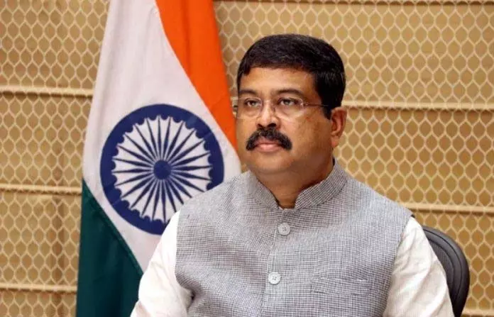 धर्मेंद्र प्रधान ने CUJ के नए भवनों का उद्घाटन किया धर्मेंद्र प्रधान ने CUJ के नए भवनों का उद्घाटन किया