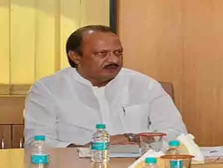 Ajit Pawar ने ‘मैनहोल से मशीनहोल’ योजना के प्रभावी कार्यान्वयन का निर्देश दिया Ajit Pawar ने ‘मैनहोल से मशीनहोल’ योजना के प्रभावी कार्यान्वयन का निर्देश दिया