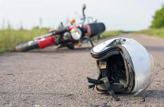 मेले से लौटते समय हुगली में दुर्घटना में 3 की मौत मेले से लौटते समय हुगली में दुर्घटना में 3 की मौत