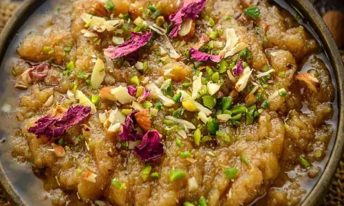 Rajgira Sheera: व्रत में ये मिठाई देगी आपको भरपूर एनर्जी