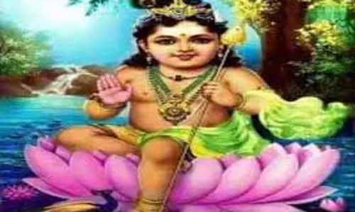 Skanda Shashthi:सावन में स्कंद षष्ठी व्रत का पुण्य क्यों बढ़ता है, पढ़ें पूरी कथा और विधि Skanda Shashthi:सावन में स्कंद षष्ठी व्रत का पुण्य क्यों बढ़ता है, पढ़ें पूरी कथा और विधि