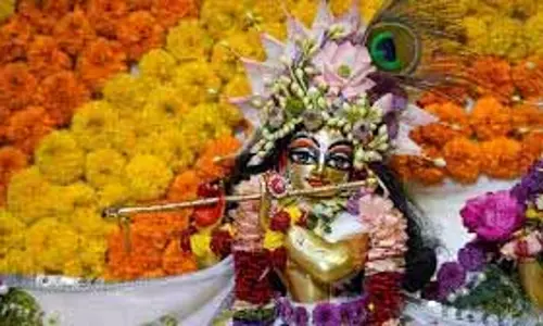 Krishna Janmashtami 2025: इस दिन है कृष्ण जन्माष्टमी, यहां देखें सही तिथि और शुभ मुहूर्त Krishna Janmashtami 2025: इस दिन है कृष्ण जन्माष्टमी, यहां देखें सही तिथि और शुभ मुहूर्त