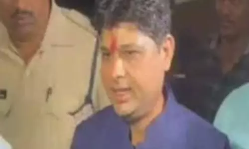 जेल में सूर्यकांत तिवारी मचा रहे उत्पात, अंबिकापुर शिफ्ट करने की तैयारी जेल में सूर्यकांत तिवारी मचा रहे उत्पात, अंबिकापुर शिफ्ट करने की तैयारी