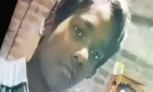 बच्चे ने हार्ट साइड में चलाई कटर, किशोर की मौत