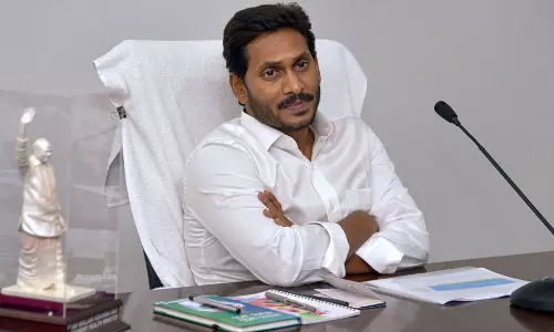 Hyderabad में बड़ी कार्रवाई, शराब घोटाले में 11 करोड़ की नकदी बरामद