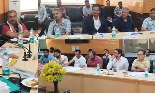 विशेषाधिकार समिति की श्रीनगर में बैठक