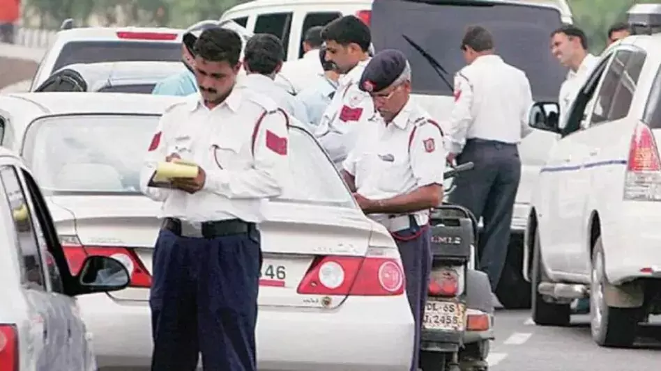 Barabanki: एआरटीओ की कार्रवाई, 22 वाहनों का चालान