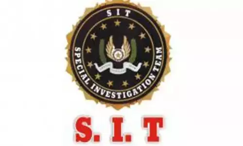 आंध्र प्रदेश SIT ने शराब घोटाले में छापेमारी में 11 करोड़ नकद ज़ब्त किए