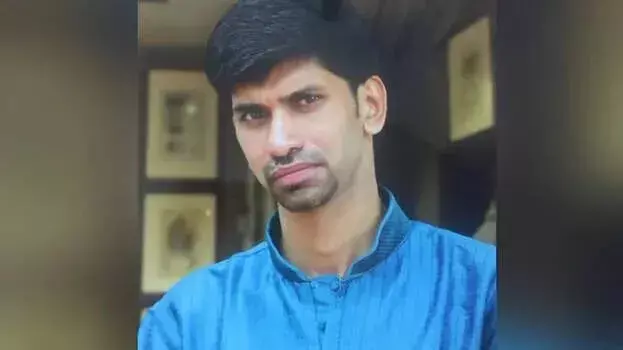 Kerala: कोच्चि के जिम में हादसा, एक्सरसाइज करते समय युवक की मौत Kerala: कोच्चि के जिम में हादसा, एक्सरसाइज करते समय युवक की मौत
