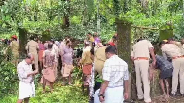Kerala: कन्नूर में एक महिला ने दो बच्चों के साथ कुएँ में छलांग लगा दी