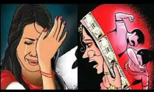 Auraiya में दहेज लोभियों की करतूत, विवाहिता से मारपीट पर पुलिस ने दर्ज किया मुकदमा Auraiya में दहेज लोभियों की करतूत, विवाहिता से मारपीट पर पुलिस ने दर्ज किया मुकदमा