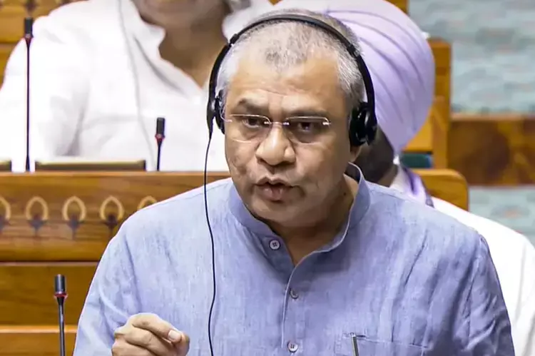 Kerala में तीसरी और चौथी रेलवे लाइन के लिए डीपीआर तैयार कर रहा Kerala में तीसरी और चौथी रेलवे लाइन के लिए डीपीआर तैयार कर रहा