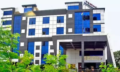 Nellore के सफाई कर्मचारियों ने 14 दिन की हड़ताल वापस ली Nellore के सफाई कर्मचारियों ने 14 दिन की हड़ताल वापस ली