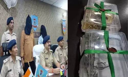 ज्वेलरी लूटकांड में मास्टरमाइंड रोनित राय गिरफ्तार, SIT ने की बड़ी बरामदगी ज्वेलरी लूटकांड में मास्टरमाइंड रोनित राय गिरफ्तार, SIT ने की बड़ी बरामदगी