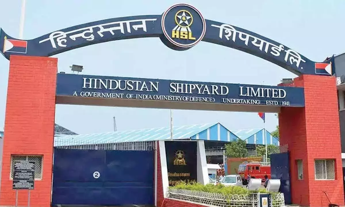 HSL ने हाल ही में वितरित आईएनएस निस्तार पर 80% स्वदेशी सामग्री प्राप्त की
