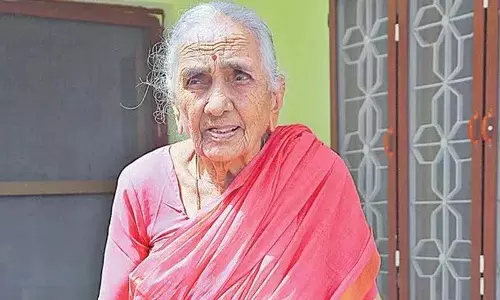 तेलंगाना किसान सशस्त्र संघर्ष सेनानी डोड्डा पद्मा का निधन