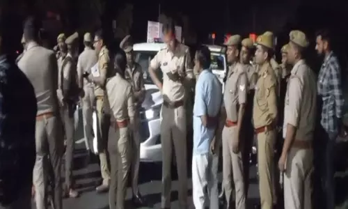 Mathura: चांदी लूट पर मथुरा पुलिस एक्टिव, खुलासे को तेज की जांच