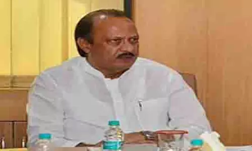 Ajit Pawar ने ‘मैनहोल से मशीनहोल’ योजना के प्रभावी कार्यान्वयन का निर्देश दिया