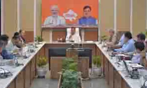 Rajasthan CM ने बारिश प्रभावित क्षेत्रों में राहत एवं बचाव अभियान तेज करने का आह्वान किया Rajasthan CM ने बारिश प्रभावित क्षेत्रों में राहत एवं बचाव अभियान तेज करने का आह्वान किया
