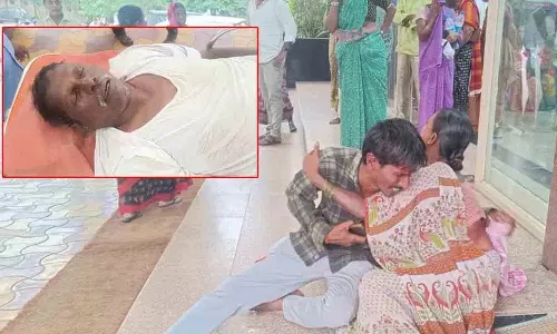 एम्बुलेंस में ऑक्सीजन की कमी से किसान की मौत