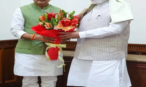केंद्रीय राज्य मंत्री तोखन साहू ने प्रधानमंत्री नरेंद्र मोदी से की मुलाकात केंद्रीय राज्य मंत्री तोखन साहू ने प्रधानमंत्री नरेंद्र मोदी से की मुलाकात