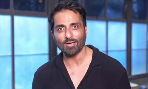 सोनू सूद ने बताया कि उन्होंने अपना जन्मदिन साधारण दाल रोटी के साथ मनाया सोनू सूद ने बताया कि उन्होंने अपना जन्मदिन साधारण दाल रोटी के साथ मनाया