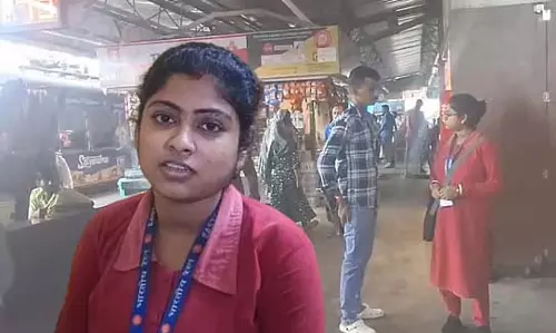 बेटिकट यात्री की दादागिरी, महिला टीटीई का उत्पीड़न
