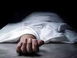 Balaghat: खेत में कीटनाशक छिड़कने के बाद किसान की तबीयत बिगड़ी, अस्पताल में मौत Balaghat: खेत में कीटनाशक छिड़कने के बाद किसान की तबीयत बिगड़ी, अस्पताल में मौत