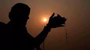 Chatth Puja 2025 Date: वर्ष 2025 में छठ पूजा कब है, जानें इस पर्व की तिथि और महत्व Chatth Puja 2025 Date: वर्ष 2025 में छठ पूजा कब है, जानें इस पर्व की तिथि और महत्व