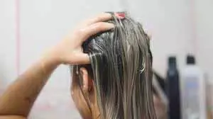 Hair Mask: घर पर ही मिनटों में पाएं घने और मुलायम बाल Hair Mask: घर पर ही मिनटों में पाएं घने और मुलायम बाल