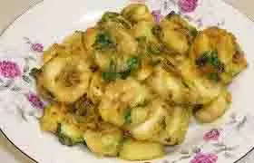 Recipe: सेहत और स्वाद से भरपूर कच्चे केले की सब्जी Recipe: सेहत और स्वाद से भरपूर कच्चे केले की सब्जी