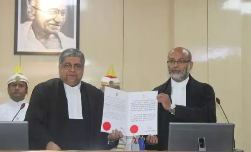 न्यायमूर्ति बिस्वदीप भट्टाचार्य ने मेघालय उच्च न्यायालय के न्यायाधीश के रूप में शपथ ली न्यायमूर्ति बिस्वदीप भट्टाचार्य ने मेघालय उच्च न्यायालय के न्यायाधीश के रूप में शपथ ली