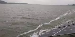 Bhopal: 5 दिन में बड़ा तालाब में जलस्तर बढ़ा, अब केवल ढाई फीट बचा Bhopal: 5 दिन में बड़ा तालाब में जलस्तर बढ़ा, अब केवल ढाई फीट बचा