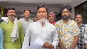 Rajgarh: राशन आपूर्ति में भ्रष्टाचार का आरोप, कांग्रेस ने किया विरोध Rajgarh: राशन आपूर्ति में भ्रष्टाचार का आरोप, कांग्रेस ने किया विरोध